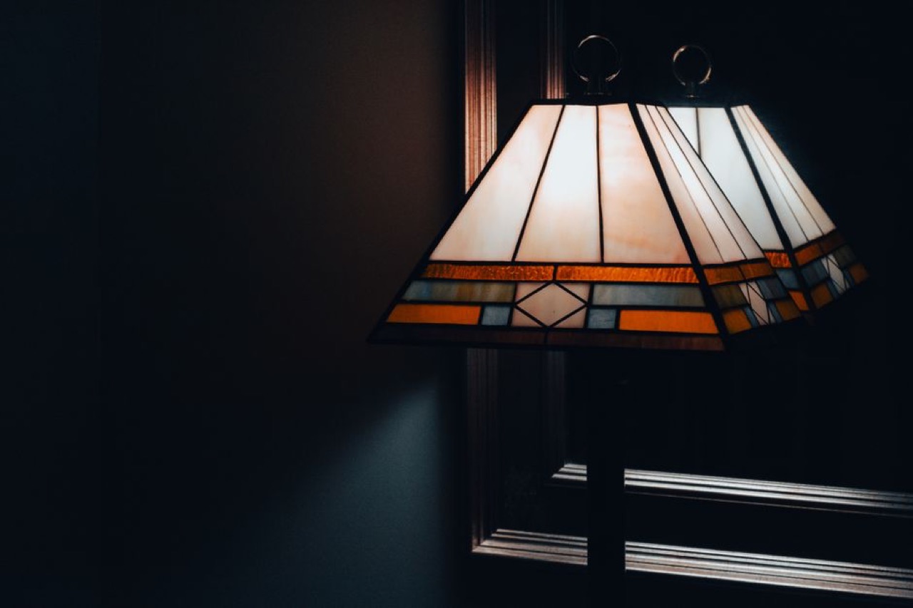 Funeral parlours in Rustenburg and the North West: how to choose Stained glass light - Funeral parlours in Rustenburg and the North West: how to choose
